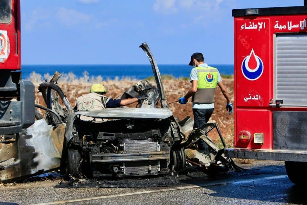 قتيلان في غارة إسرائيلية استهدفت سيارة بجنوب لبنان