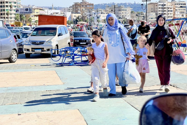 موجة غير المسبوقة من النزوح شملت قرى وبلدات في الخطوط الخلفية للمواجهة بين حزب الله وإسرائيل