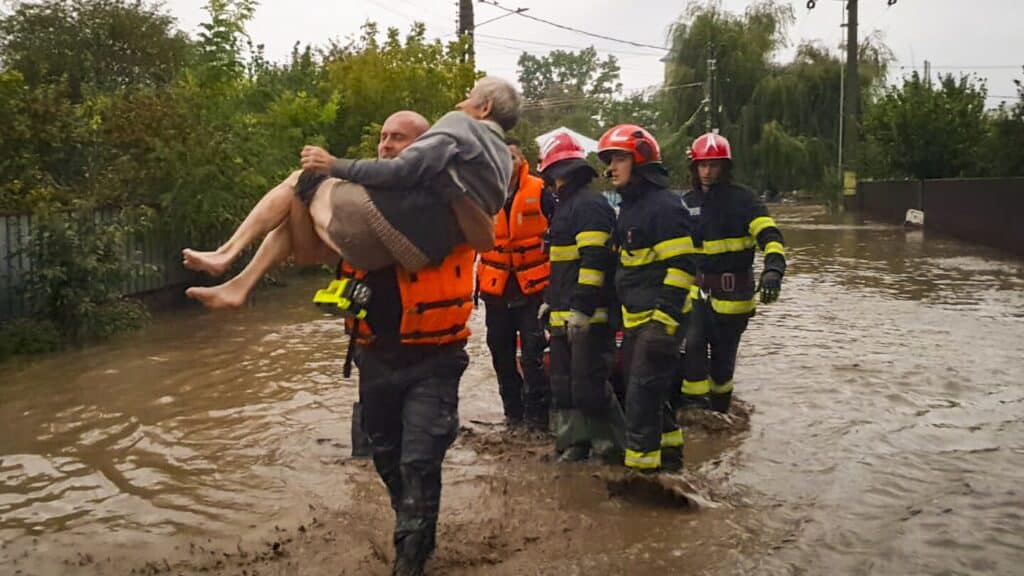 4 people found dead in eastern Romania as rainstorms leave hundreds stranded