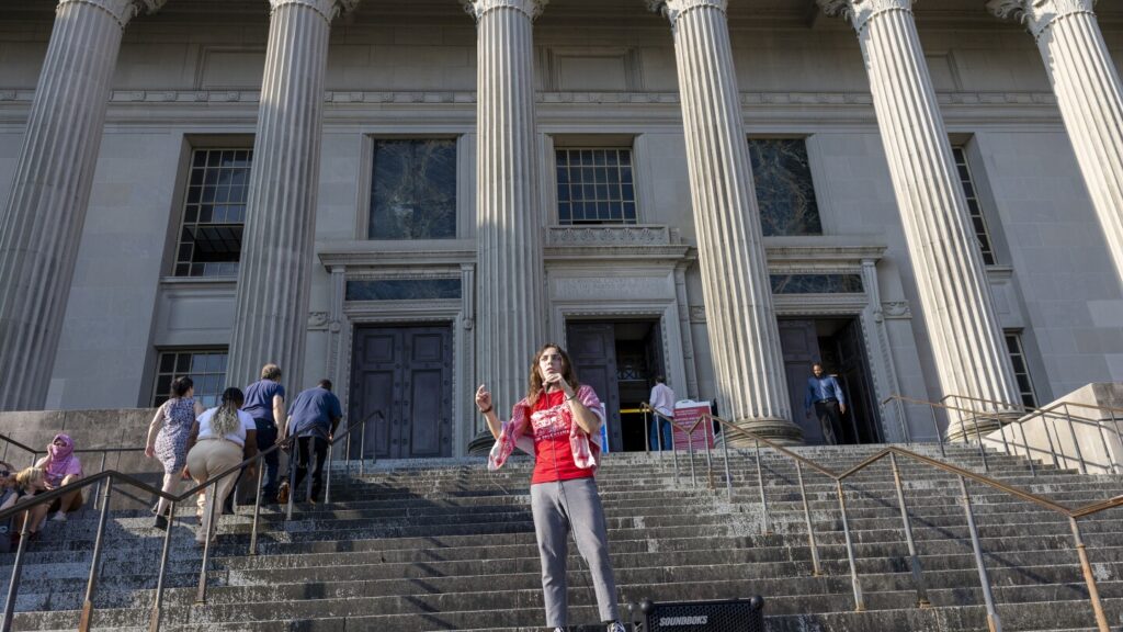 14 people arrested in Tulane protests found not guilty of misdemeanors