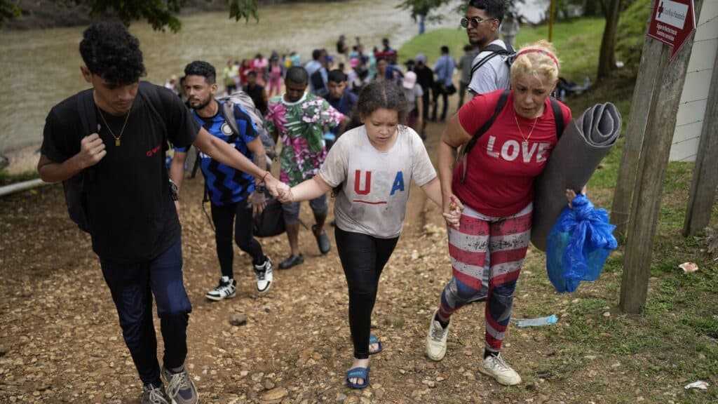 Venezuelans crossing the Darien Gap say they lost hope after July’s election