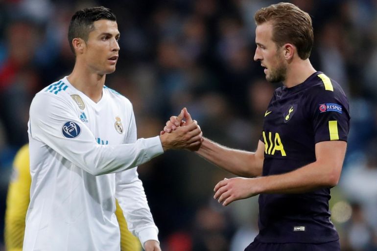 soccer football - champions league - real madrid vs tottenham hotspur - santiago bernabeu stadium, madrid, spain - october 17, 2017   tottenham's harry kane and real madrid’s cristiano ronaldo shake hands after the match    action images via reuters/andrew couldridge