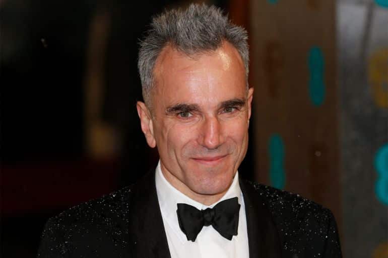 Actor Daniel Day-Lewis poses as he arrives for the British Academy of Film and Arts (BAFTA) awards ceremony at the Royal Opera House in London February 10, 2013. REUTERS/Suzanne Plunkett (BRITAIN - Tags: ENTERTAINMENT HEADSHOT) (BAFTA-ARRIVALS)