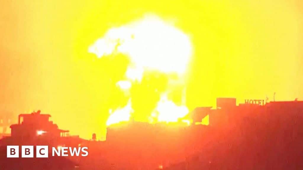 15 hrs agoLarge explosion in Beirut as IDF says it conducted 'precise' strikeVideo captured by Reuters news agency shows a large explosion in Lebanon's capital.15 hrs agoMiddle East