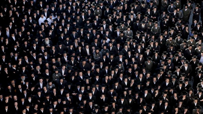 Israel issues more than 1,000 arrest warrants for ultra-Orthodox draft avoiders