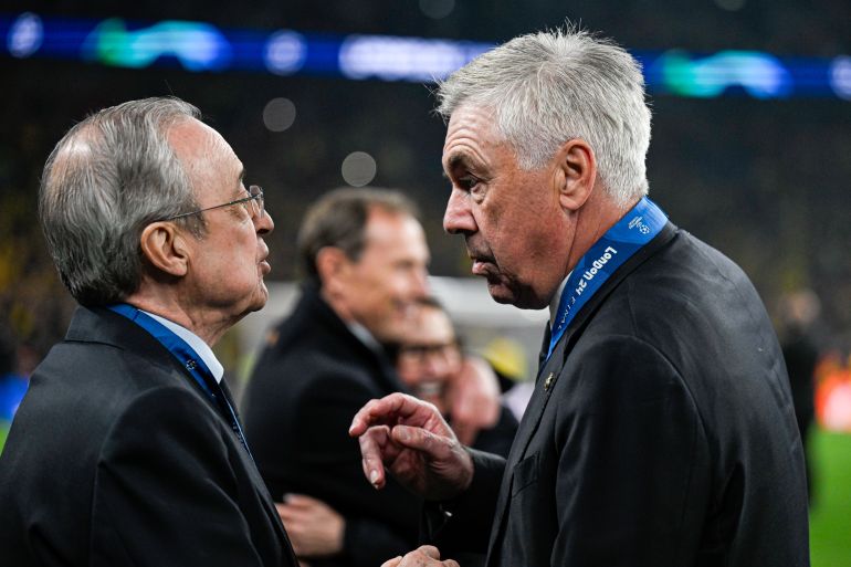 LONDON, UNITED KINGDOM - JUNE 1: Florentino Perez talking to head coach Carlo Ancelotti of Real Madrid CF after the UEFA Champions League Final 2023/24 match between Borussia Dortmund and Real Madrid CF at Wembley Stadium on June 1, 2024 in London, United Kingdom. (Photo by Pablo Morano/BSR Agency/Getty Images)