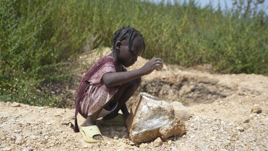 In Nigeria’s lithium boom, many mines are illegal and children do much of the work