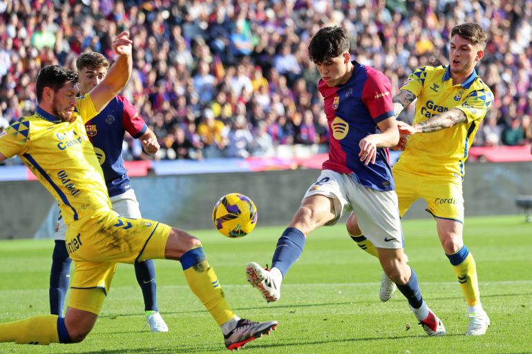 Pau Cubarsi plays during the match between FC Barcelona and UD Las Palmas, corresponding to week 15 of LaLiga EA Sports, at the Lluis Companys Stadium in Barcelona, Spain, on November 30, 2024. (Photo by Joan Valls/Urbanandsport/NurPhoto via Getty Images) (Photo by Urbanandsport/NurPhoto via Getty Images)