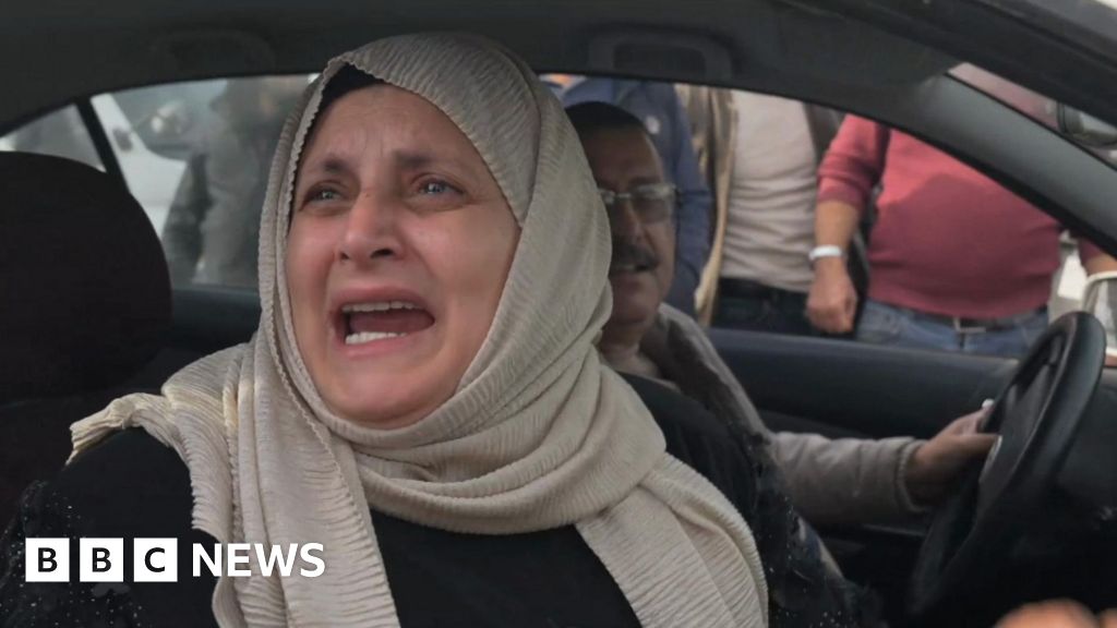 11 hrs agoRelatives of those killed and imprisoned react after Assad's fallSome Syrians are hopeful that loved ones detained under the Assad regime may still be alive.11 hrs agoMiddle East