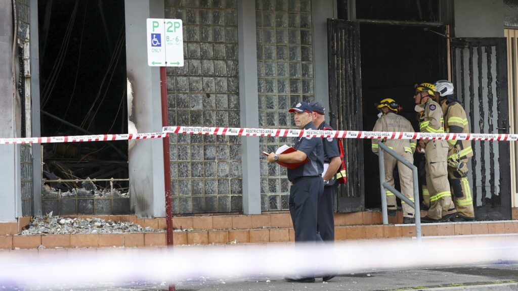 Australian leader blames antisemitism for arson that extensively damaged a Melbourne synagogue