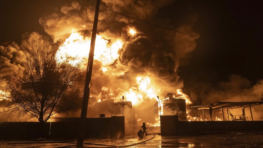 AP photos from Ukraine in 2024 convey wartime horror and hope