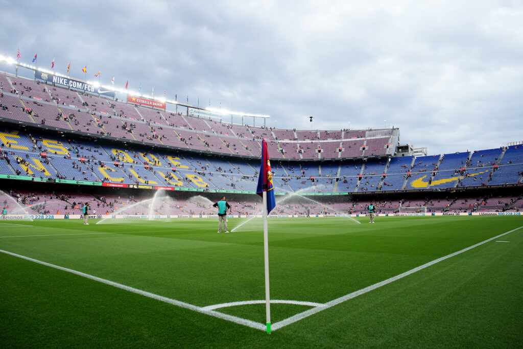 برشلونة في ورطة بسبب ملعب كامب نو