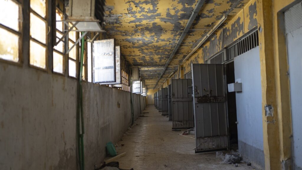 Scrawled on walls of Assad’s prisons, graffiti express fears, loves of tormented Syrians