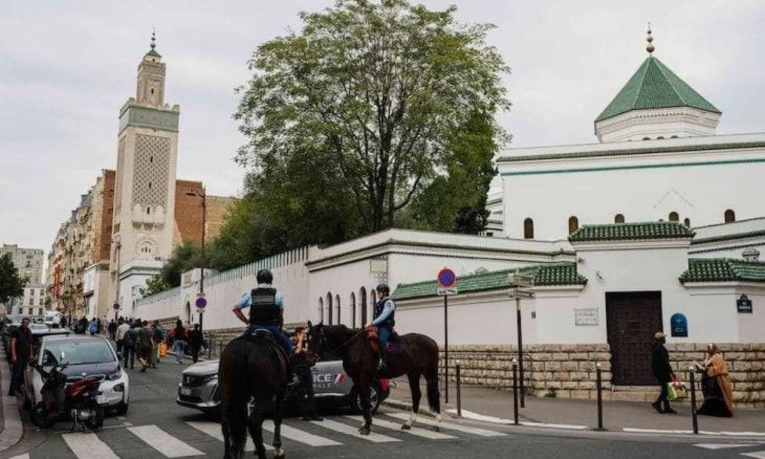 جوامع باريس لـ«الدعاء لفرنسا» بعد خطبة الجمعة