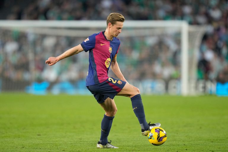 Frenkie de Jong central midfield of Barcelona and Netherlands compete for the ball during the LaLiga match between Real Betis Balompie and FC Barcelona at Estadio Benito Villamarin on December 7, 2024 in Seville, Spain. (Photo by Jose Breton/Pics Action/NurPhoto via Getty Images)